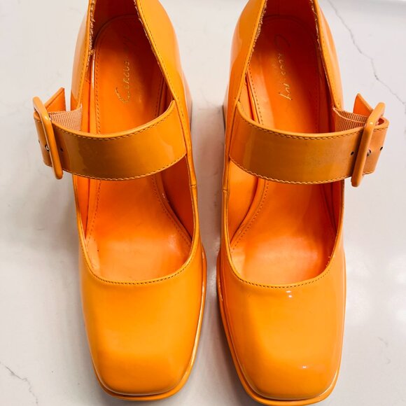 Circus by Sam Edelman Khiara Platform Mary Jane Pumps, Orange, Size 7 - Picture 5 of 6
